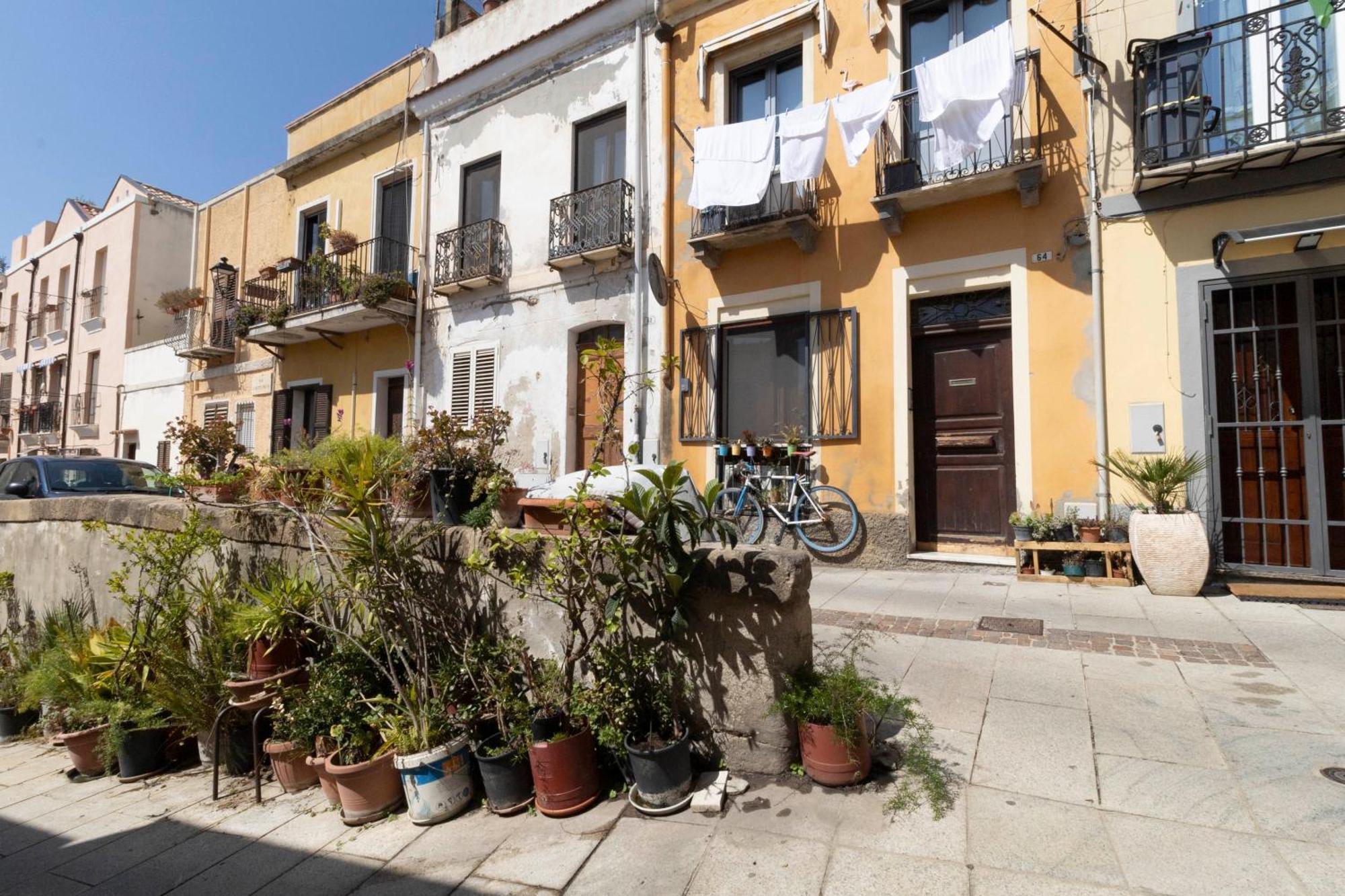 Laribiancos Cagliari Centro Storico公寓 外观 照片